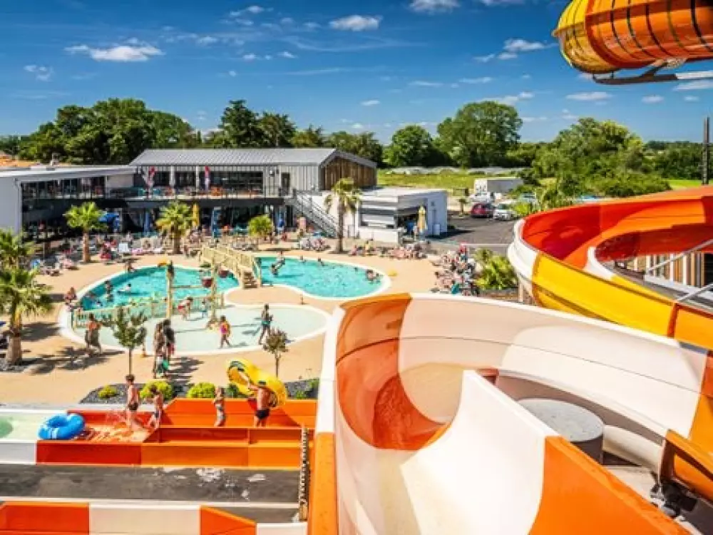 Camping Riez à La Vie  4 étoiles★★★★