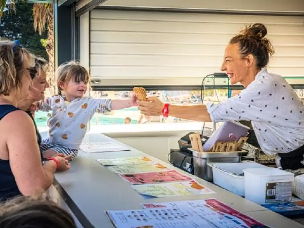 Camping Riez à La Vie  4 étoiles★★★★