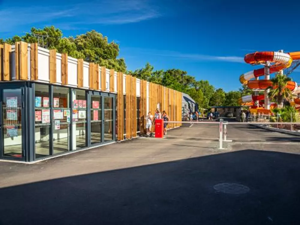 Camping Riez à La Vie  4 étoiles★★★★