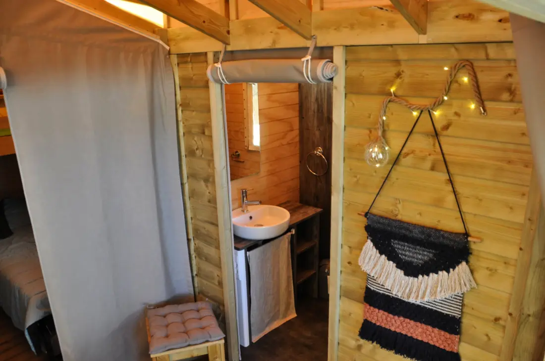 Flower Camping Au Bois Des Biches 4 étoiles★★★★