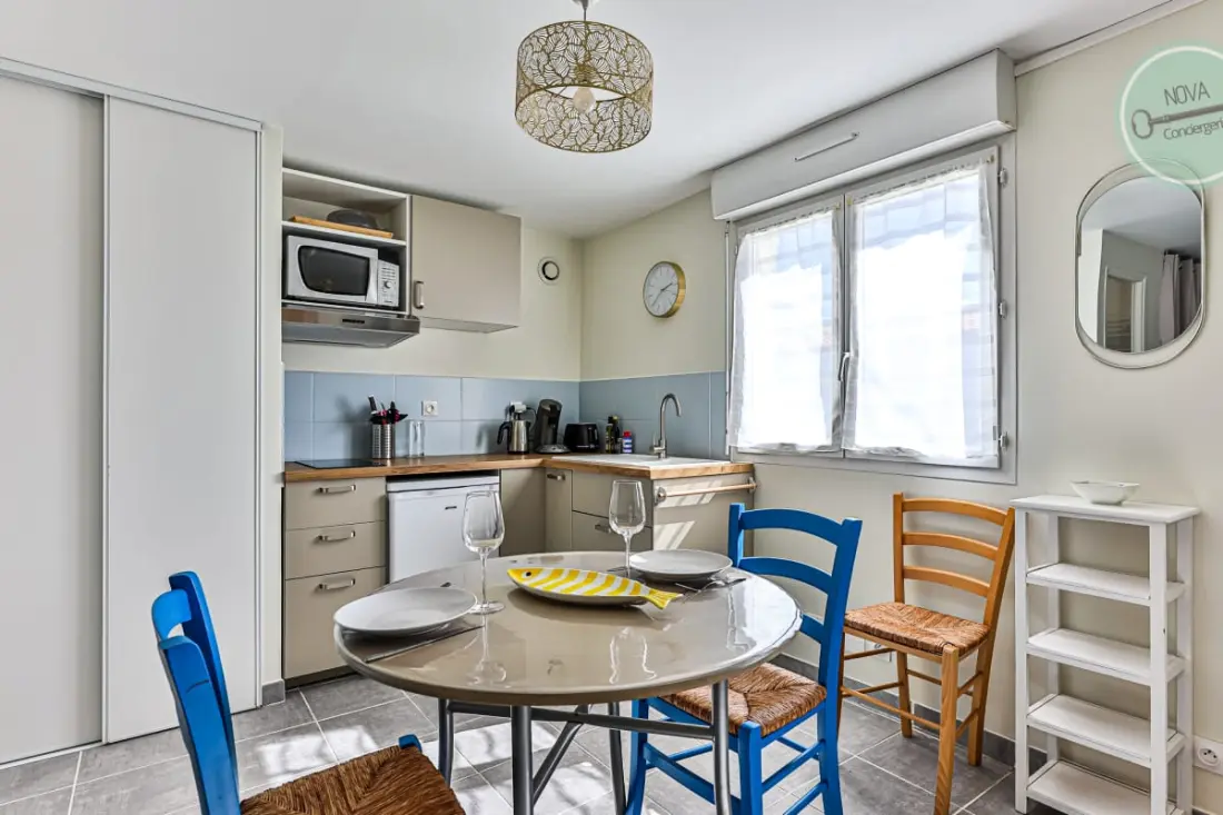 Résidence Studio Avec Terrasse à 400m De La Plage – Idéal Couple &amp; Week-end
