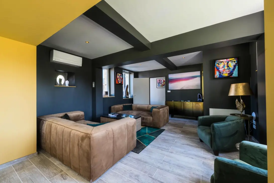 Gîte de France L'artbanne le domaine 5 épis
