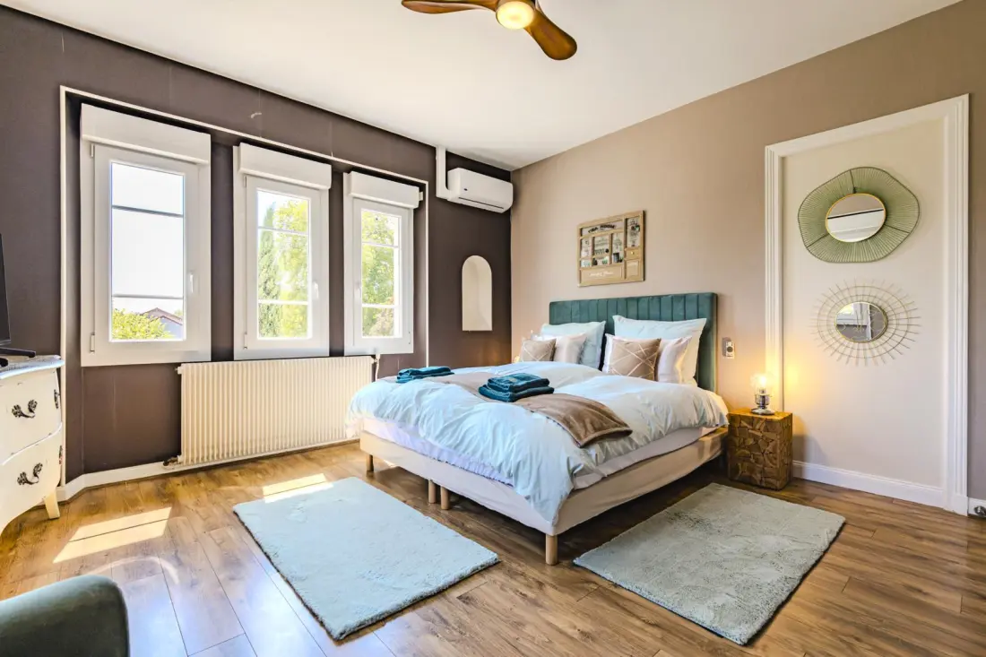Gîte de France L'artbanne maison gaia 5 épis