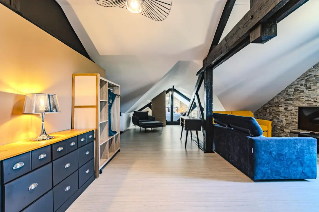Gîte de France L'artbanne maison gaia 5 épis