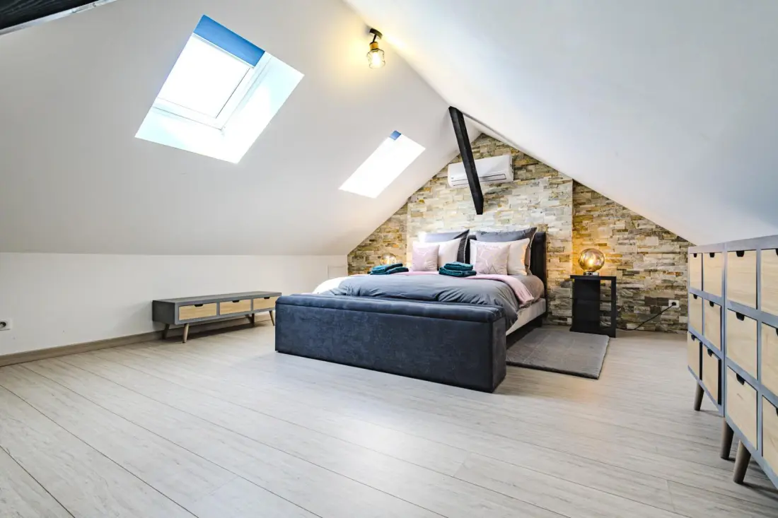 Gîte de France L'artbanne maison gaia 5 épis