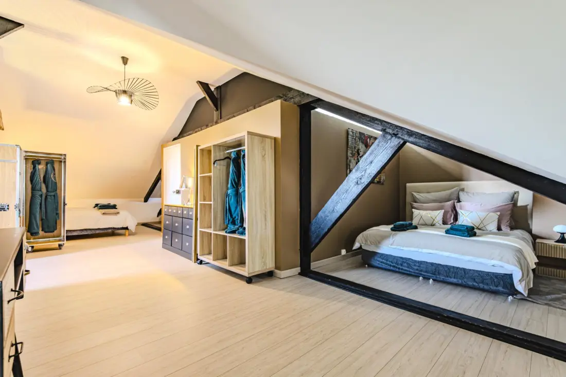 Gîte de France L'artbanne maison gaia 5 épis