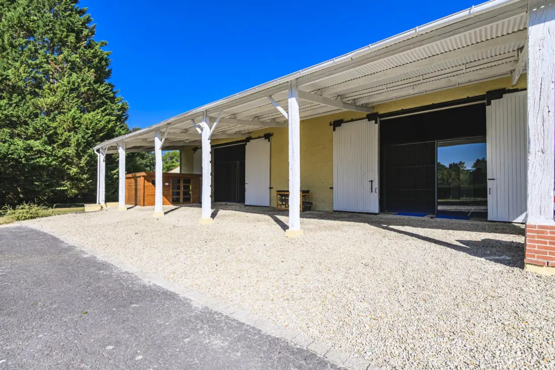 Gîte de France L'artbanne maison gaia 5 épis