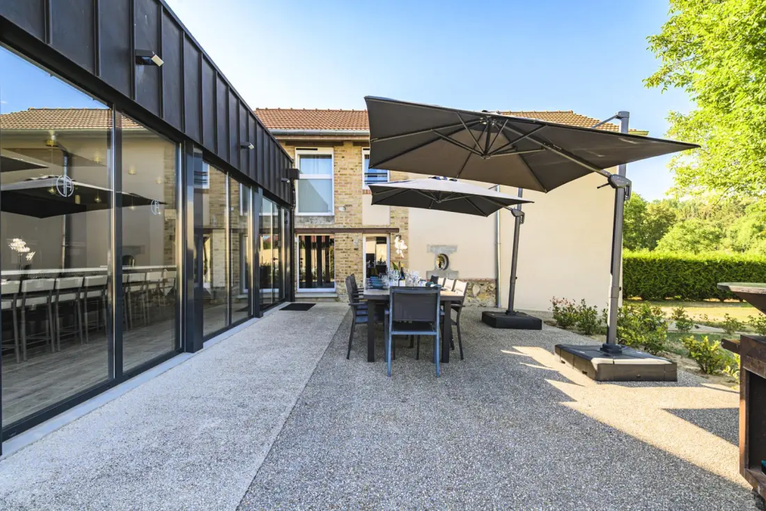 Gîte de France L'artbanne maison hestia 5 épis