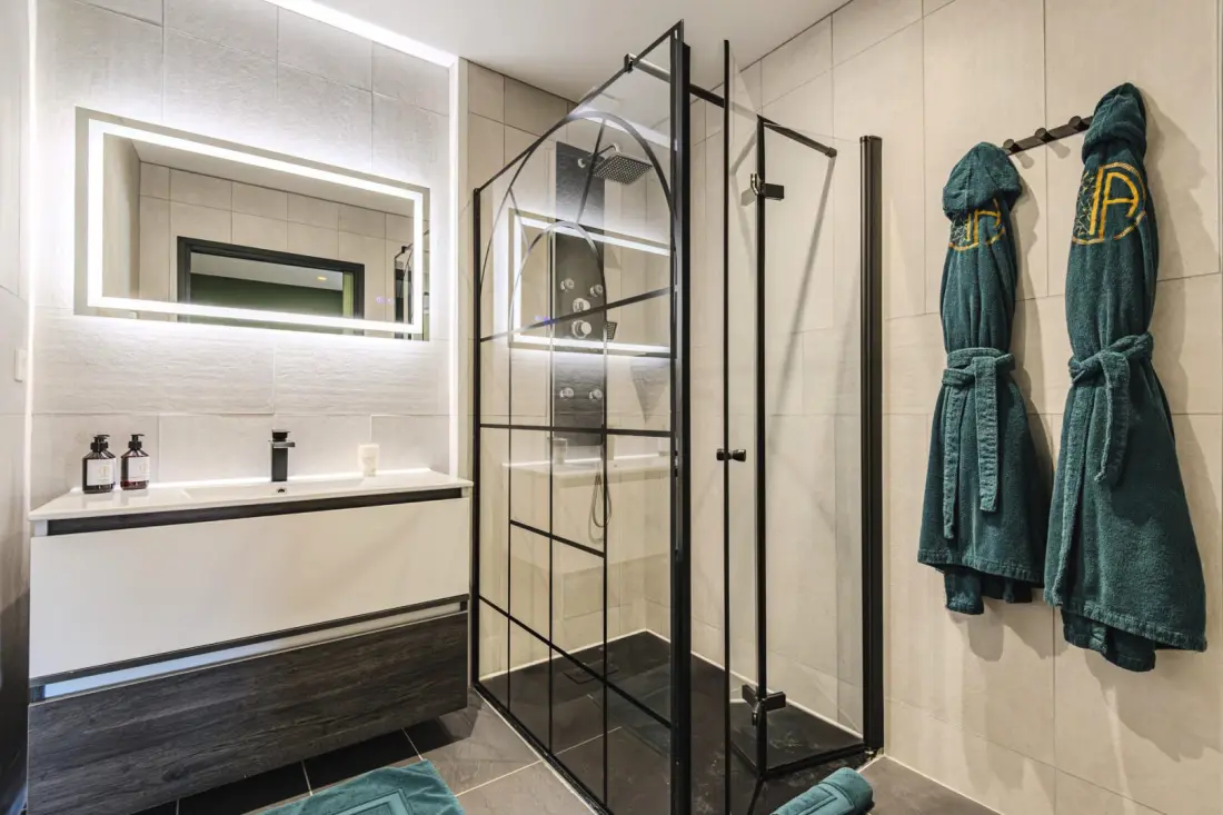 Gîte de France L'artbanne maison hestia 5 épis