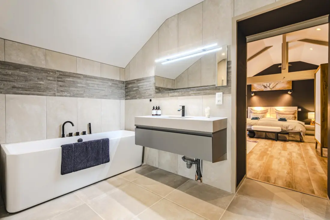 Gîte de France L'artbanne maison hestia 5 épis