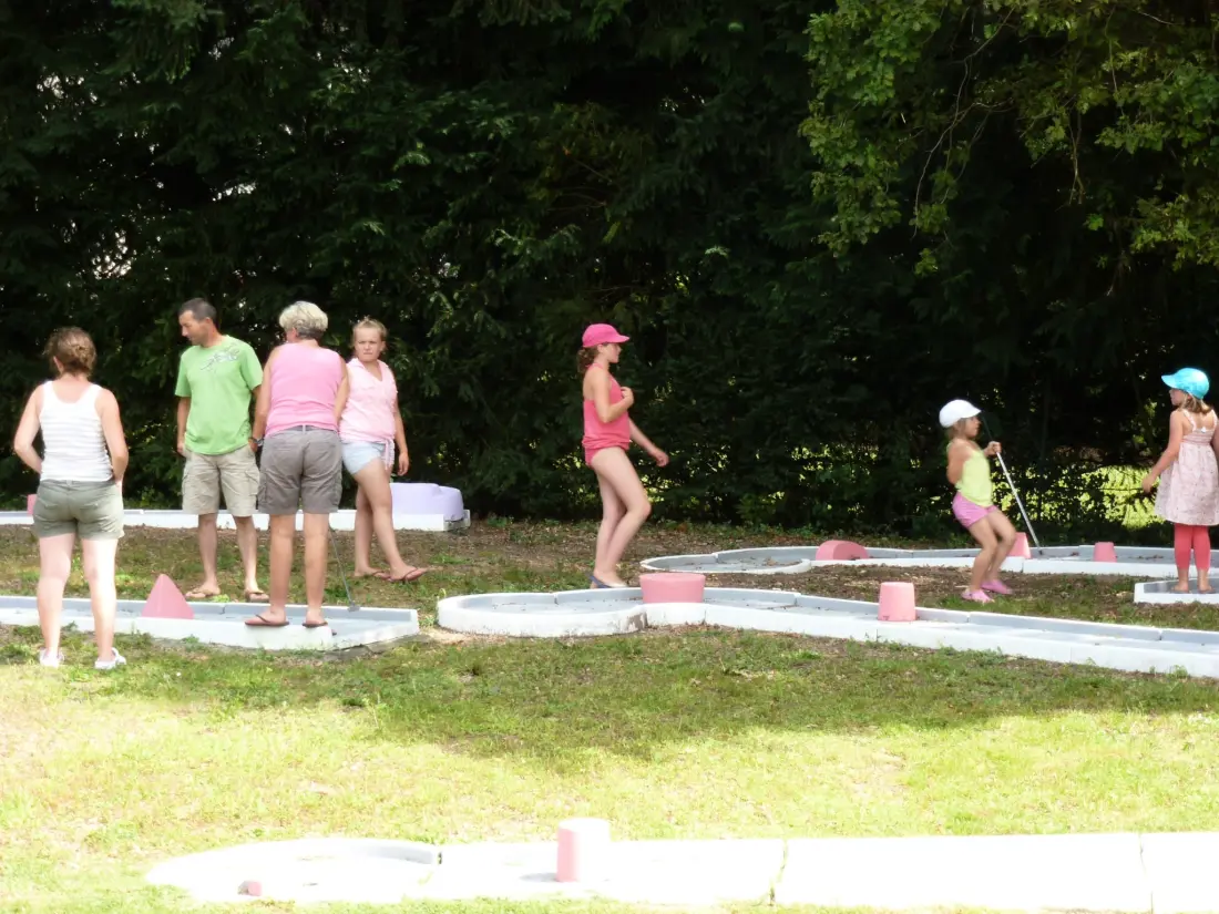Camping des Bains 3 étoiles★★★