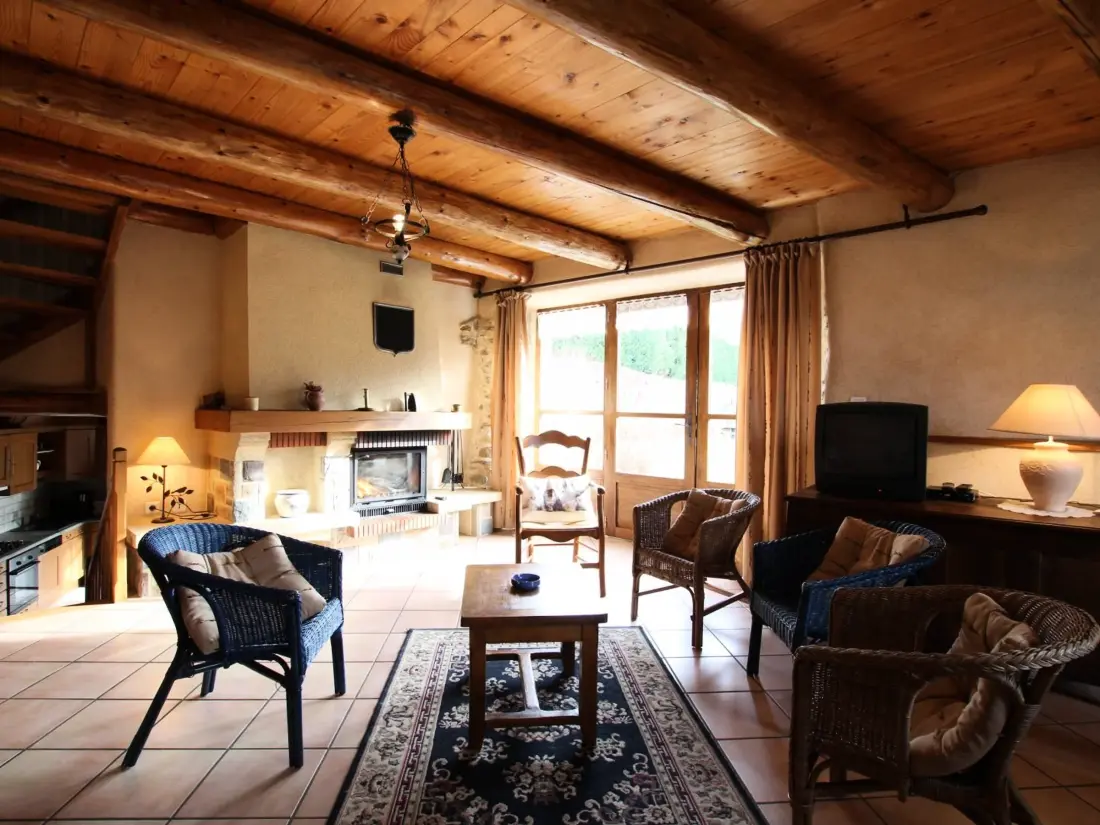Maison de Vacances Saint-Ilpize 5