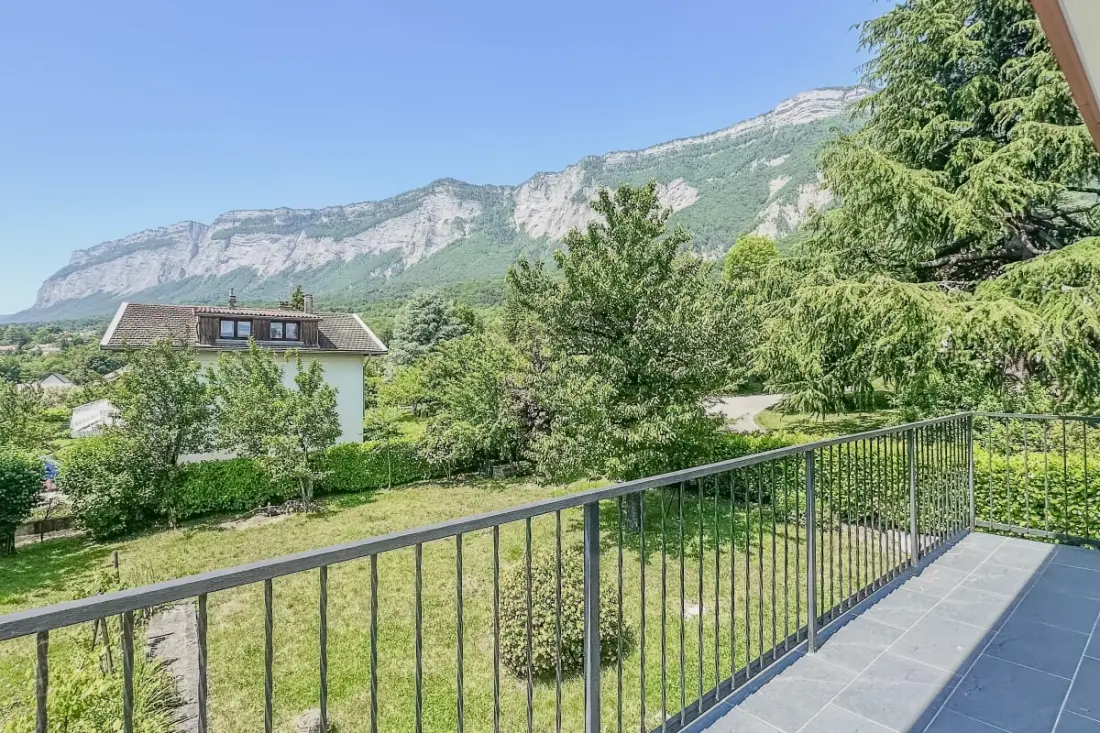 La Maison Des Jardins Ensoleillés 🌞