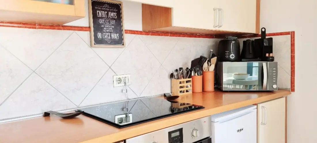 Lumineux Appartement, Emplacement Idéal