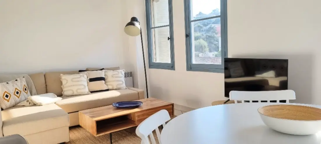 Lumineux Appartement, Emplacement Idéal