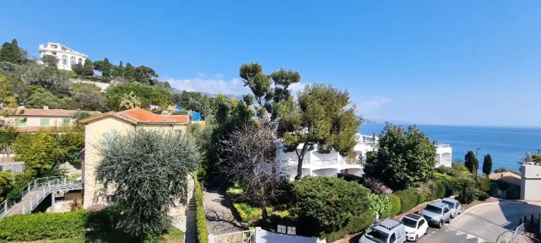 Lumineux Appartement, Emplacement Idéal