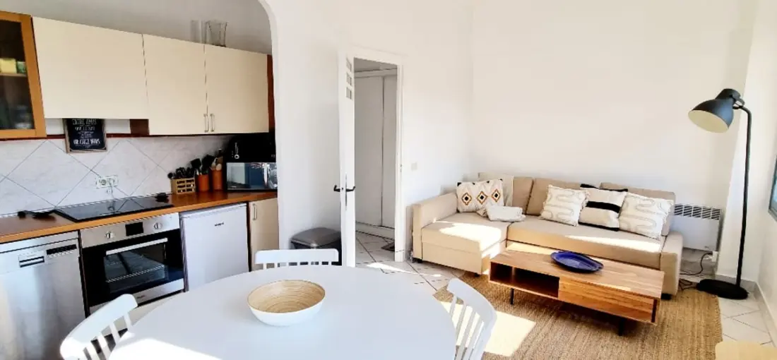Lumineux Appartement, Emplacement Idéal