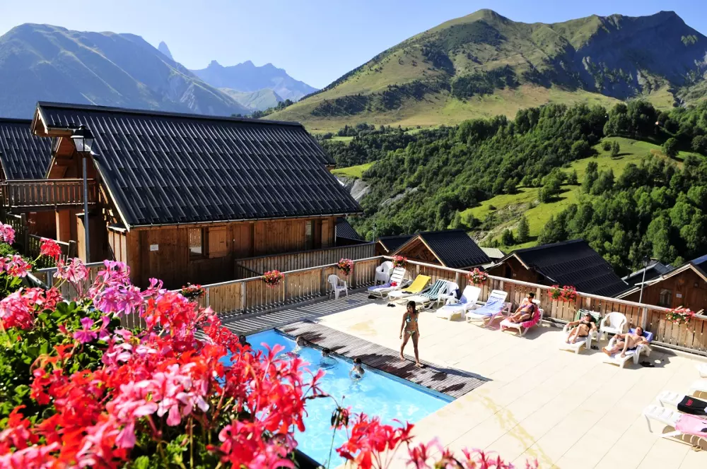 Résidence Goélia Les Chalets des Ecourts 3 étoiles★★★