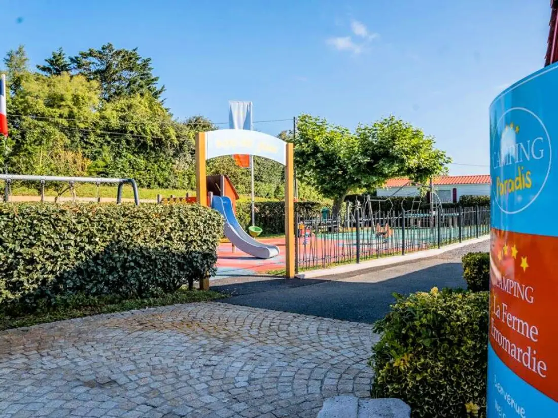 Camping Paradis La Ferme Erromardie 4 étoiles★★★★
