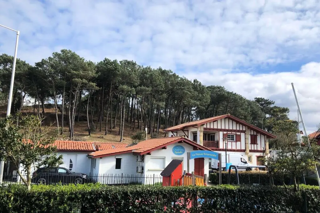 Camping Paradis La Ferme Erromardie 4 étoiles★★★★