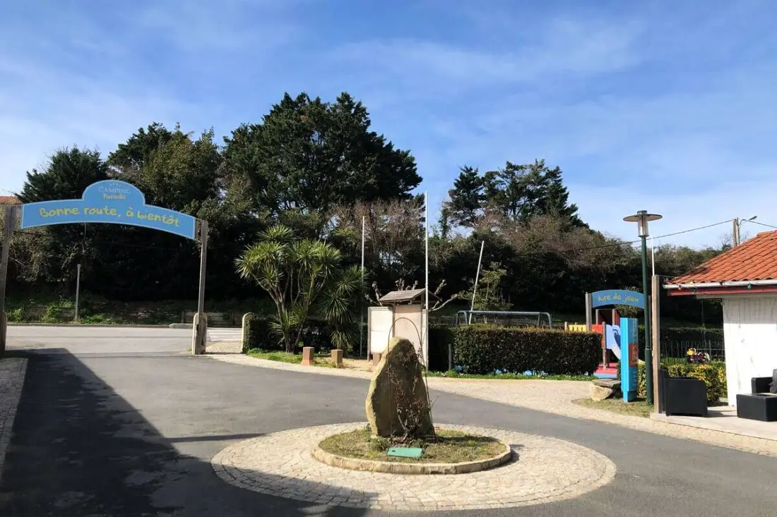 Camping Paradis La Ferme Erromardie 4 étoiles★★★★