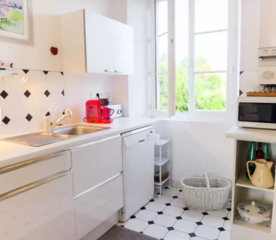 Chaleureux T3  Avec Parking , Proche Ocean