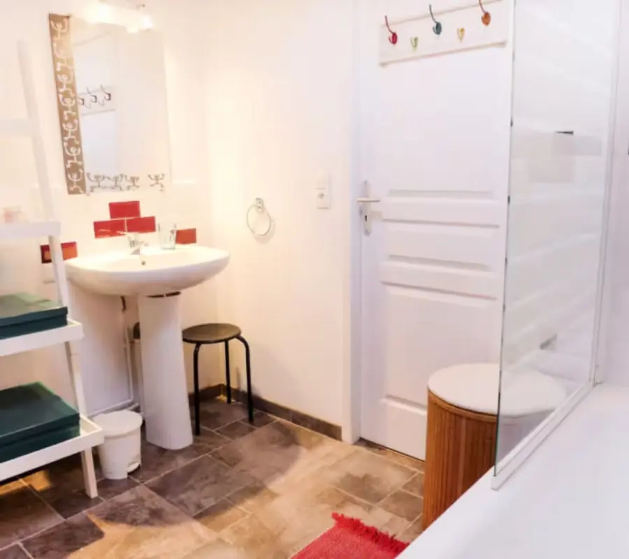 Chaleureux T3  Avec Parking , Proche Ocean