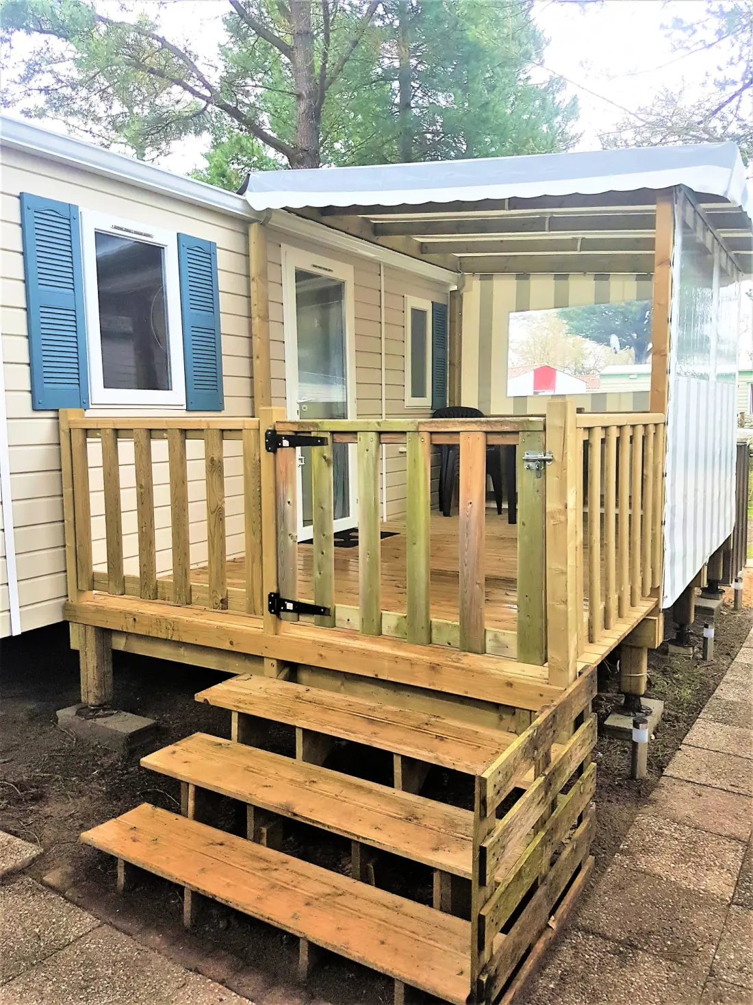 Mobil-home 4 personnes proche plage