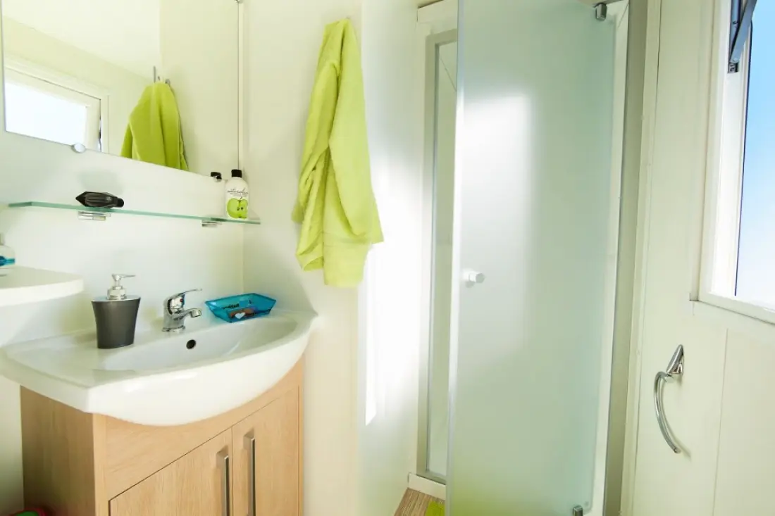 Mobil-home 4 personnes proche plage