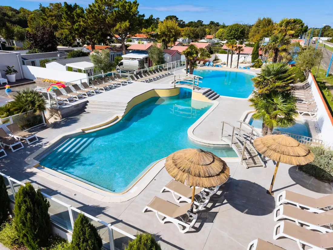 Camping L'Abri des Pins 4 étoiles★★★★