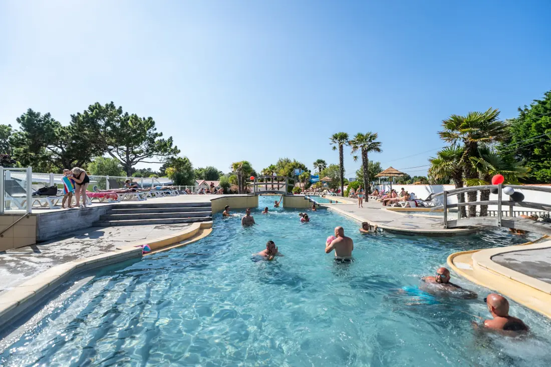 Camping L'Abri des Pins 4 étoiles★★★★