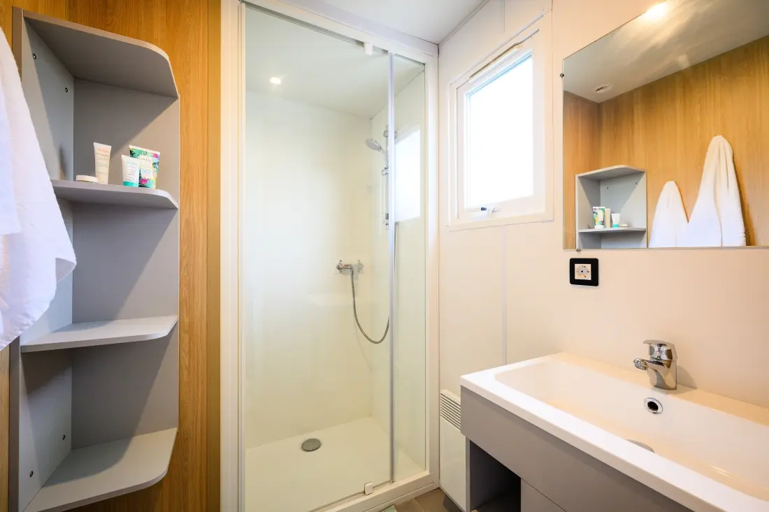 Camping L'Abri des Pins 4 étoiles★★★★