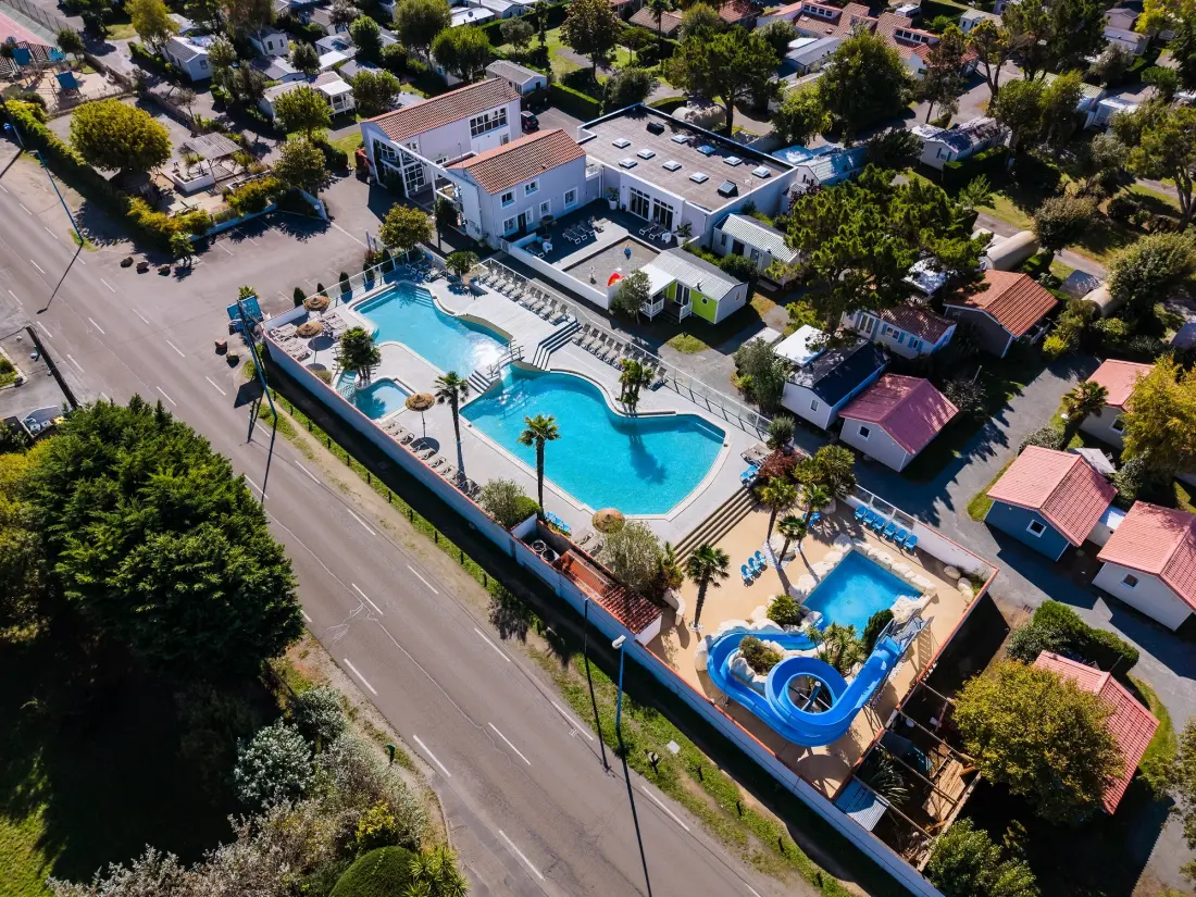 Camping L'Abri des Pins 4 étoiles★★★★