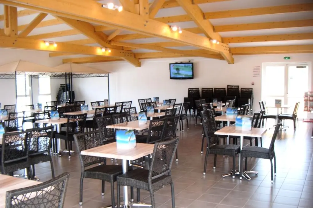 Camping La Parée du Jonc 3 étoiles★★★ - Maeva Camping