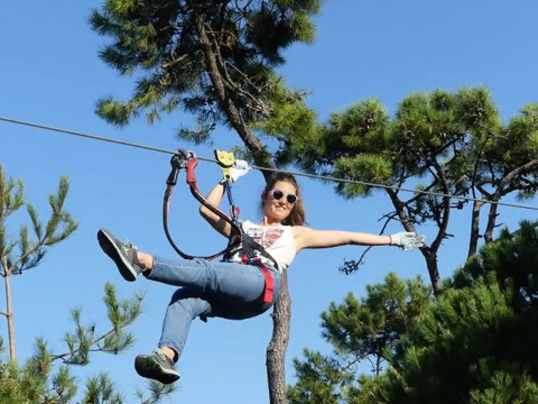 Camping La Parée Du Jonc  3 étoiles★★★