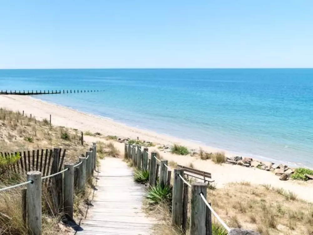 Camping La Parée Du Jonc  3 étoiles★★★