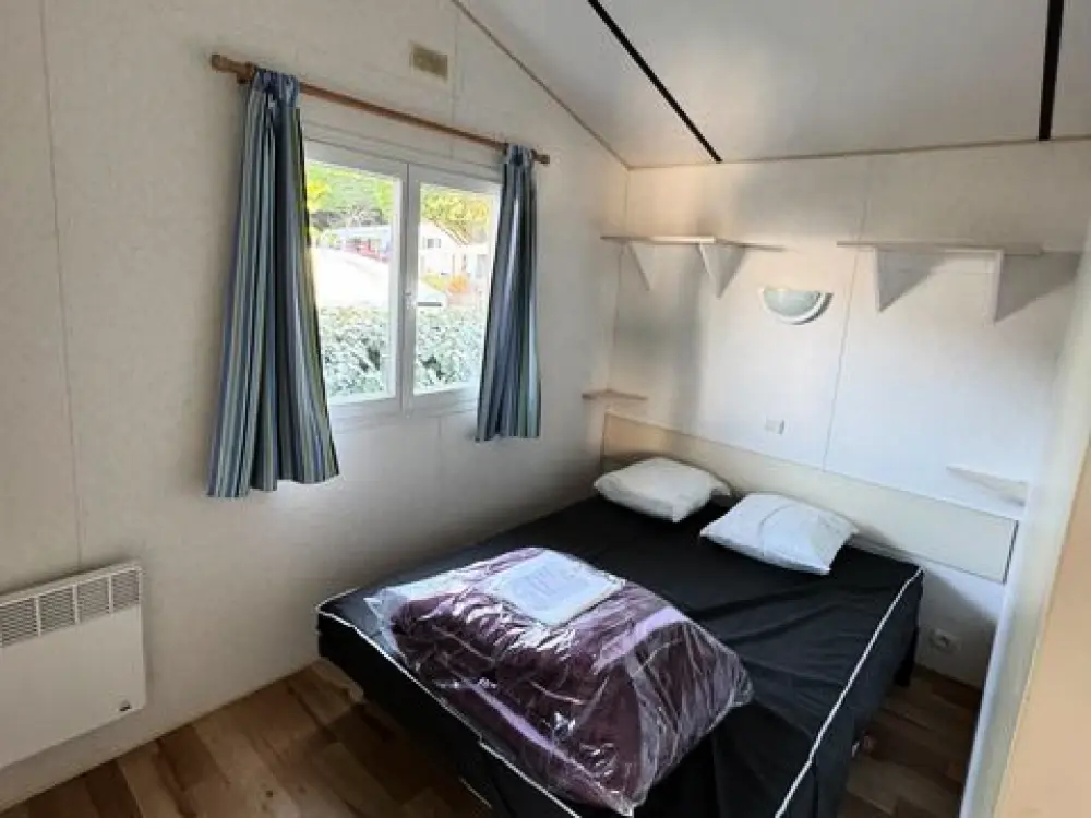Camping La Parée Du Jonc  3 étoiles★★★