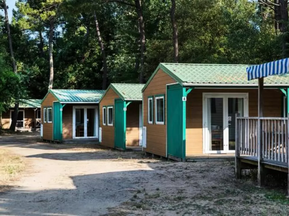 Camping Le Chenal  3 étoiles★★★