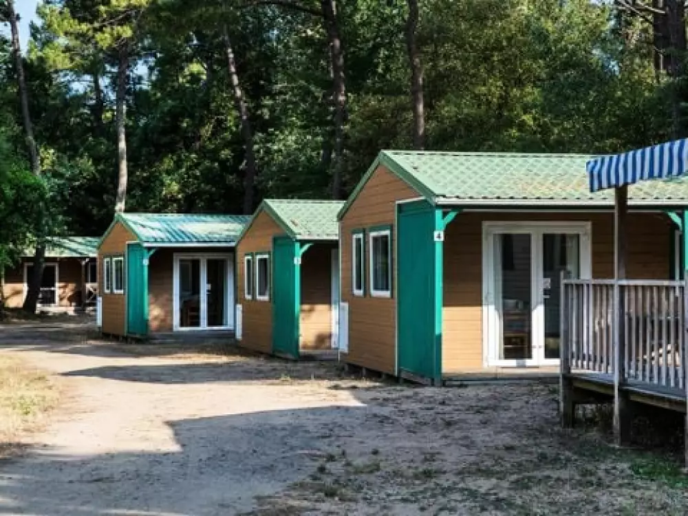 Camping Le Chenal  3 étoiles★★★