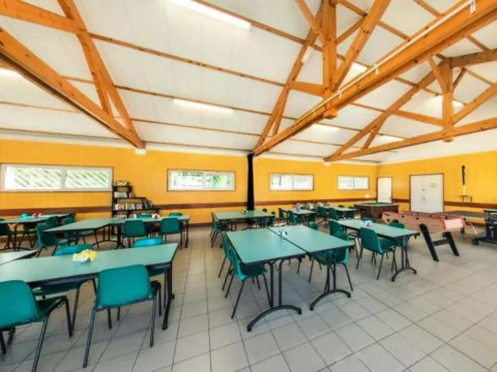 Camping Le Chenal  3 étoiles★★★