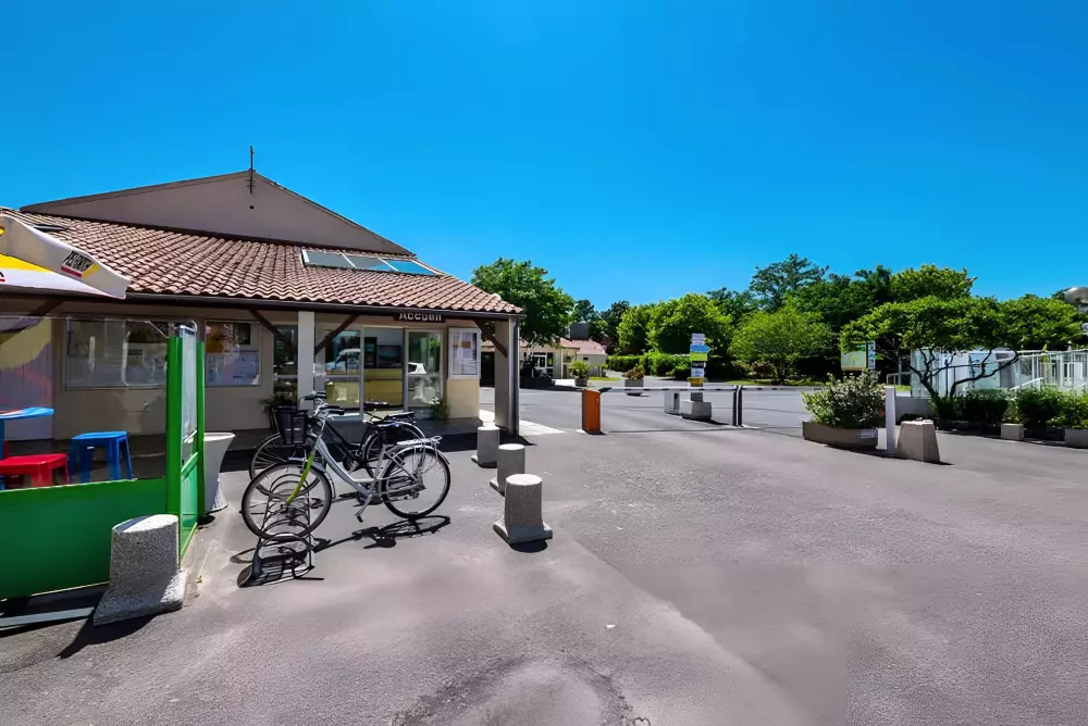 Camping Les Amiaux4 étoiles★★★★