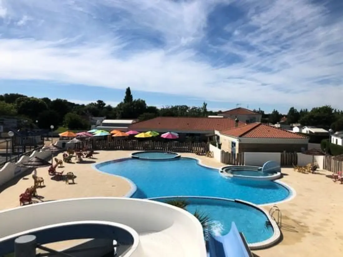 Camping Les Aventuriers De La Calypso 4 étoiles★★★★