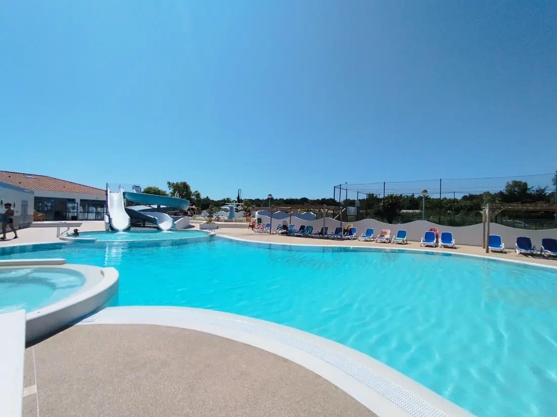 Camping Les Aventuriers de la Calypso 4 étoiles★★★★