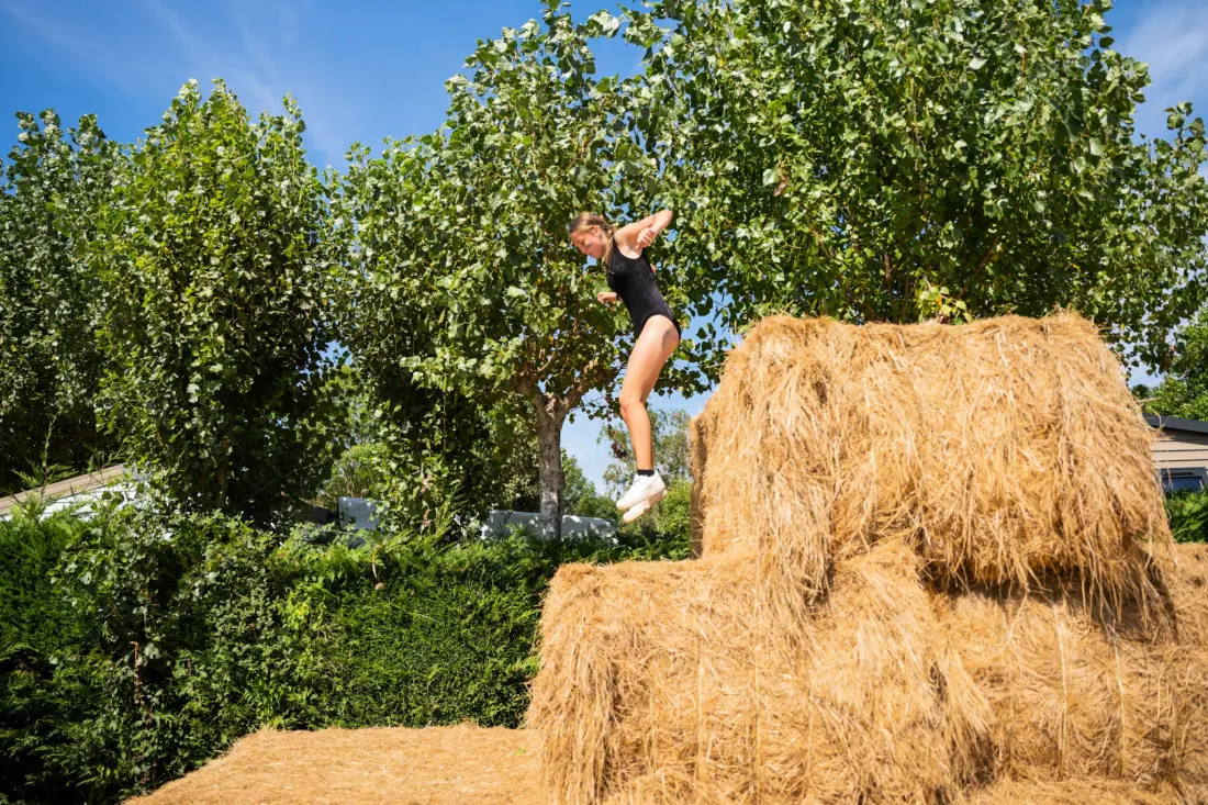 Camping Sunêlia Les Places Dorées 5 étoiles★★★★★