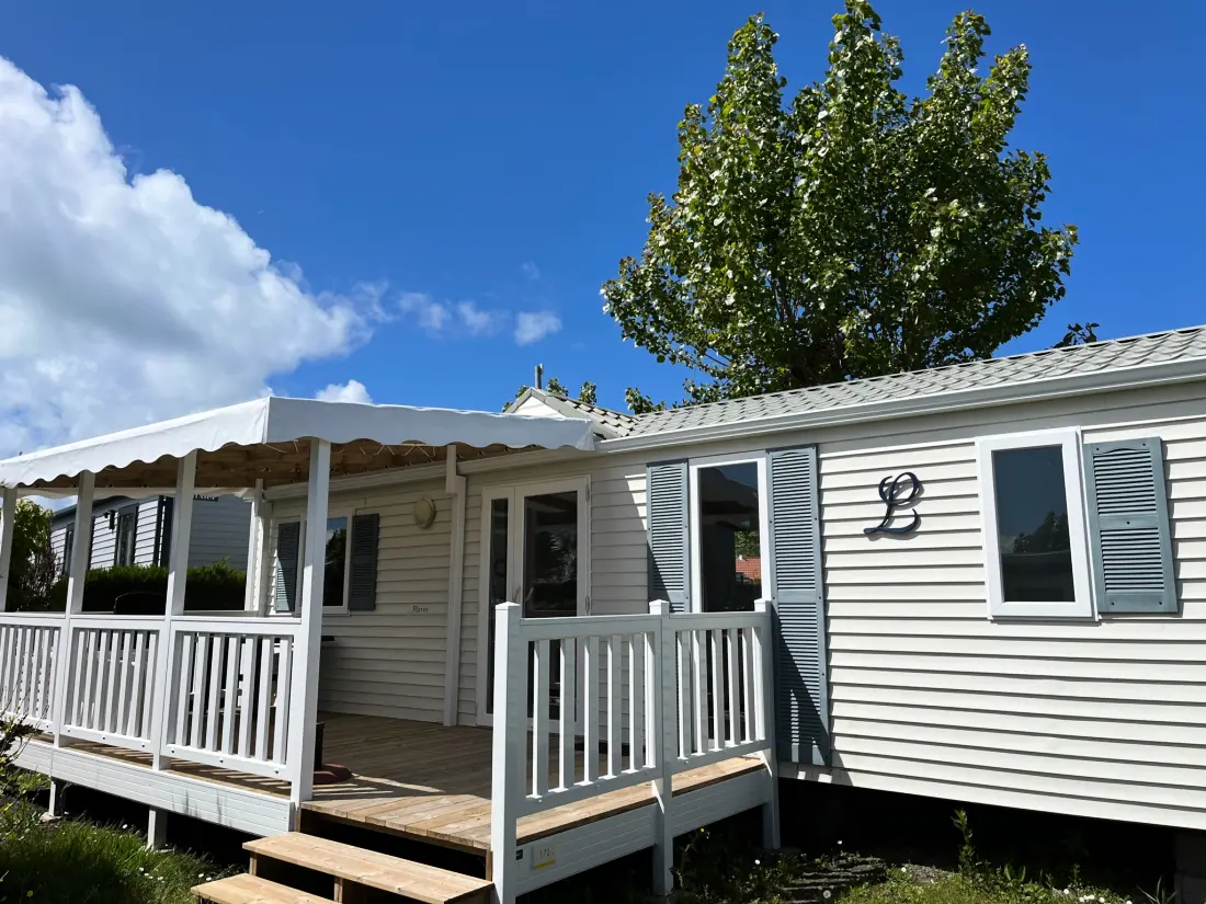 Camping Sunêlia Les Places Dorées 5 étoiles★★★★★