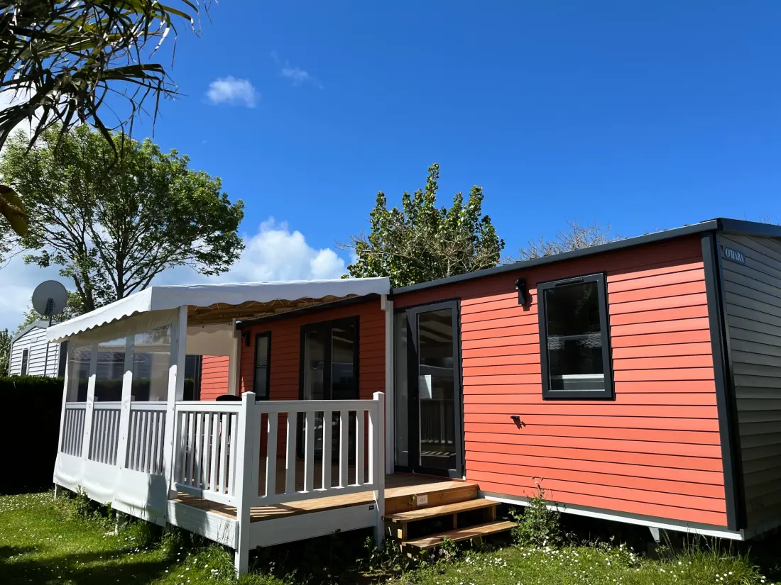 Camping Sunêlia Les Places Dorées 5 étoiles★★★★★