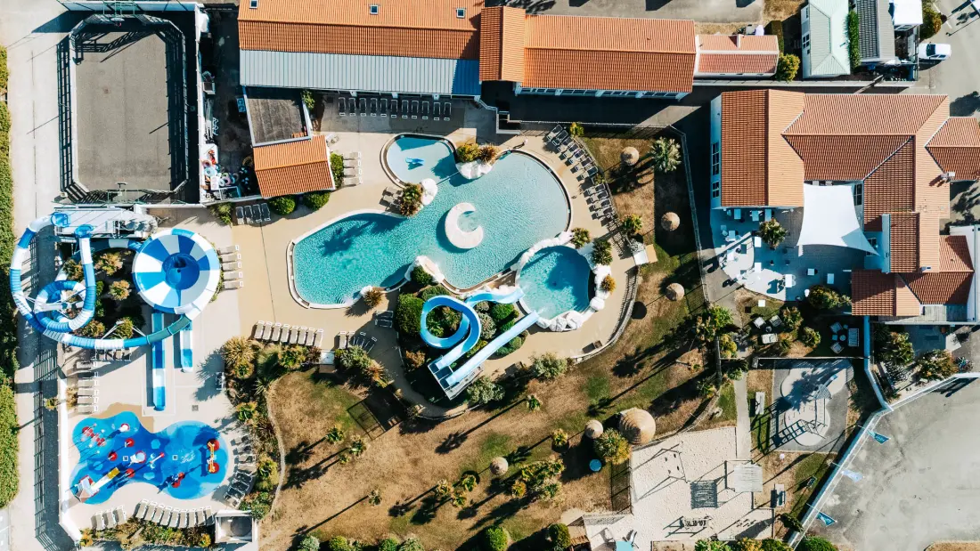 Camping Sunêlia Les Places Dorées 5 étoiles★★★★★