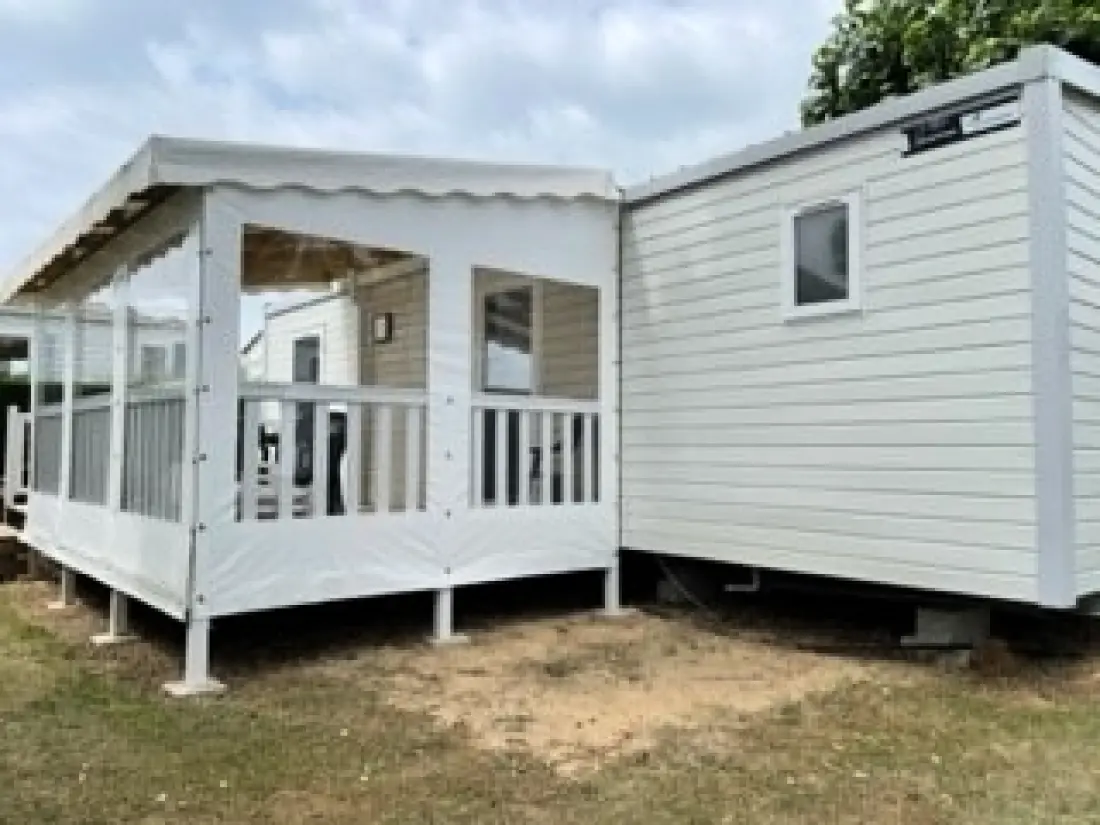 Camping Sunêlia Les Places Dorées 5 étoiles★★★★★