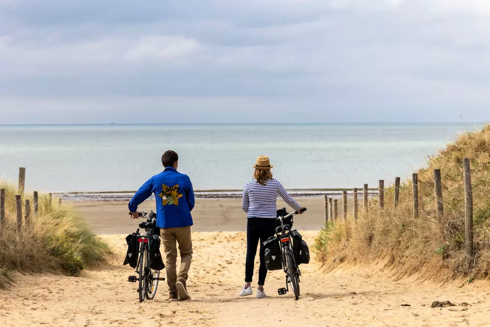 Flower Camping La Davière Plage 4 étoiles★★★★