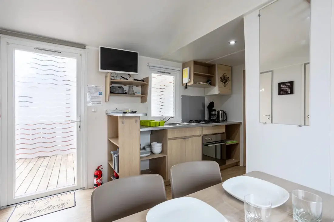 Mobil-home 4 personnes proche plage